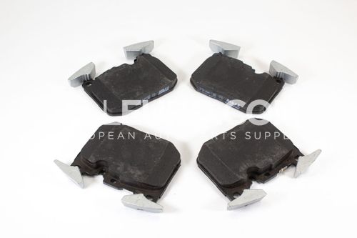 TRW Front Disc Brake Pad Set 34106878878