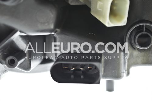 Hella Front Left Headlight Assembly 1648204959 263400851