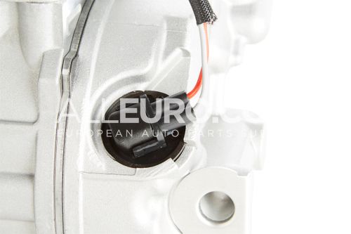 Nissens A/C Compressor 64529122618 89599