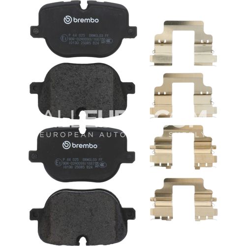 Brembo Rear Disc Brake Pad Set LR015577 P44025